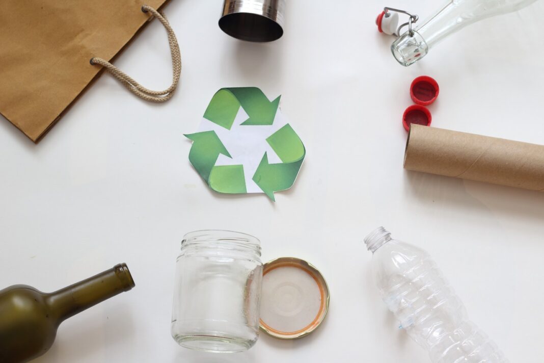sztuka recyklingu w domu